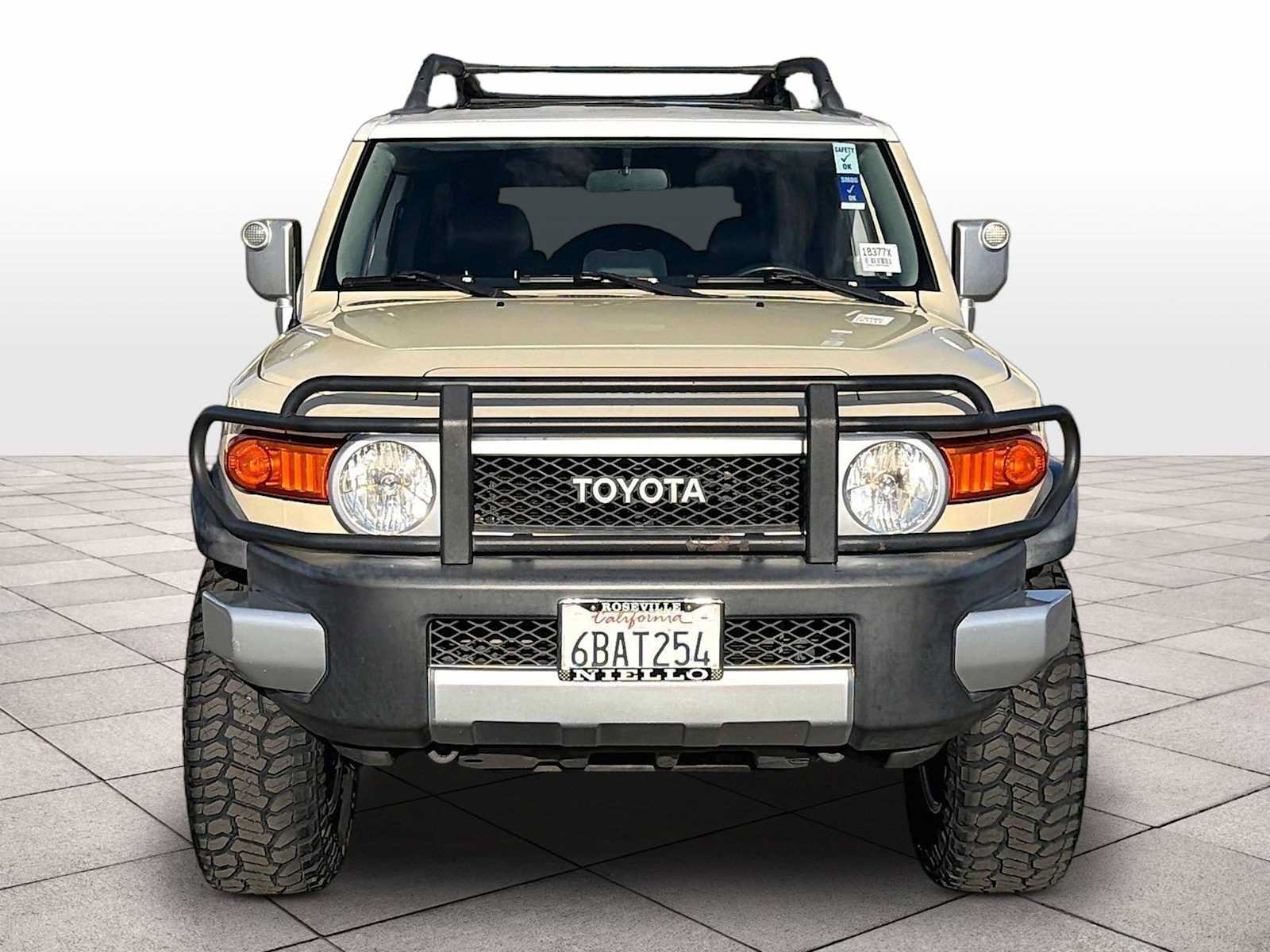 Used 2008 Toyota FJ Cruiser 4WD w/ Upgrade Pkg 2 image 3