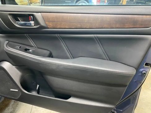 Used 2018 Subaru Outback 2.5i Limited w/ Popular Package #2 image 36