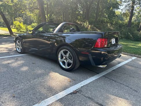 Used 2003 Ford Mustang Cobra RWD image 26