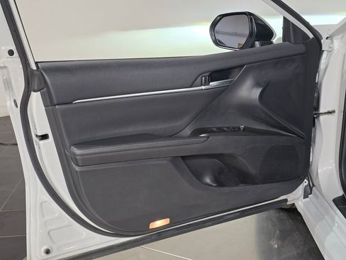 Used 2024 Toyota Camry XSE image 16