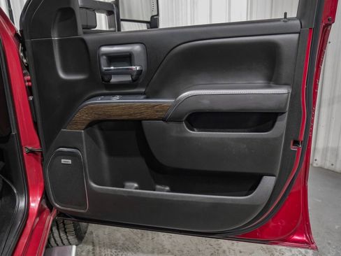 Used 2018 GMC Sierra 3500 Denali w/ Duramax Plus Package image 42