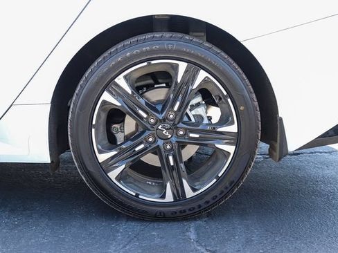 Used 2022 Kia K5 GT-Line w/ GT-Line FWD Premium Package image 12