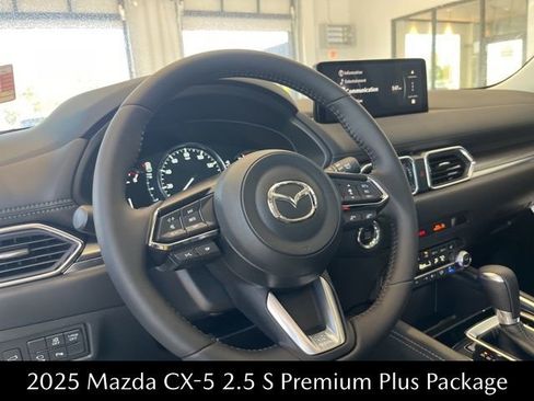 New 2025 MAZDA CX-5 AWD 2.5 S w/ Premium Plus Pkg image 32