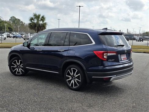 Used 2020 Honda Pilot Touring image 4