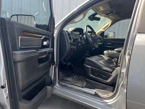Used 2022 RAM 2500 Laramie w/ Body Color Bumper Group RWD image 9