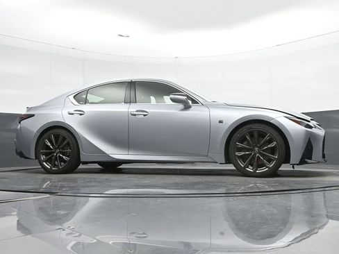 Used 2024 Lexus IS 350 F Sport RWD image 11