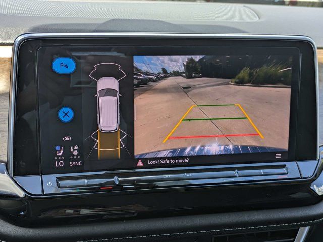 Used 2024 Volkswagen Atlas SE FWD image 22