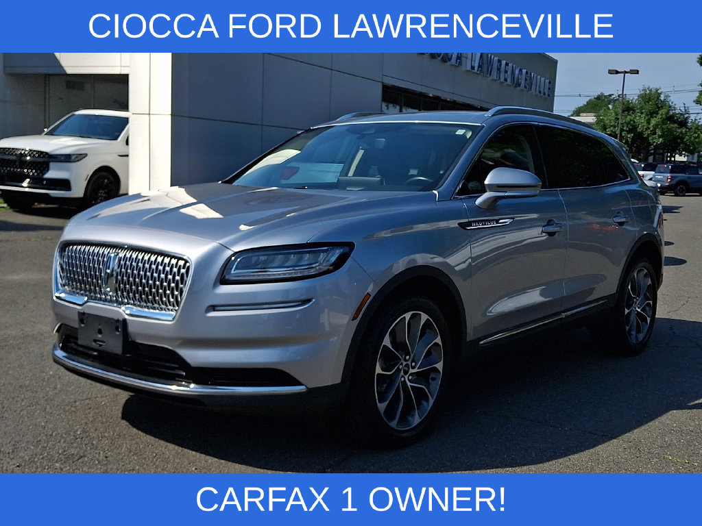 Used 2023 Lincoln Nautilus Reserve AWD/4WD image 6
