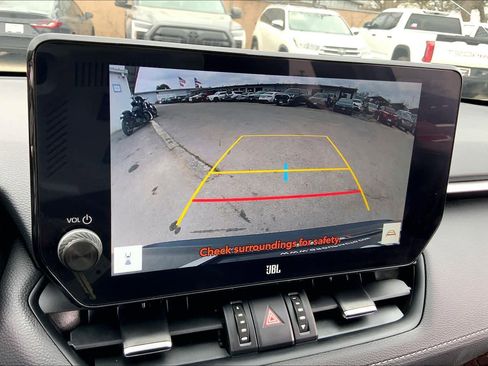 Used 2023 Toyota RAV4 Limited image 27