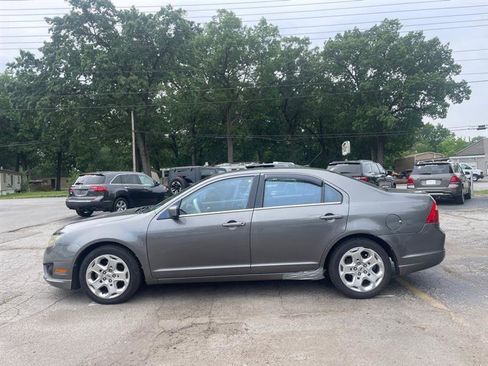 Used 2010 Ford Fusion SE FWD image 8
