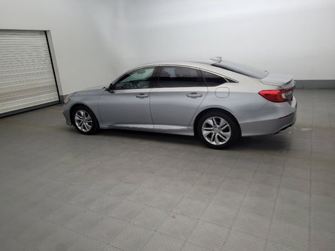 Used 2018 Honda Accord LX image 3