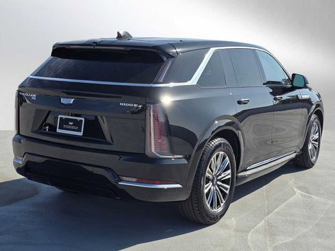 Used 2026 Cadillac Escalade IQ Luxury 1 AWD/4WD image 3
