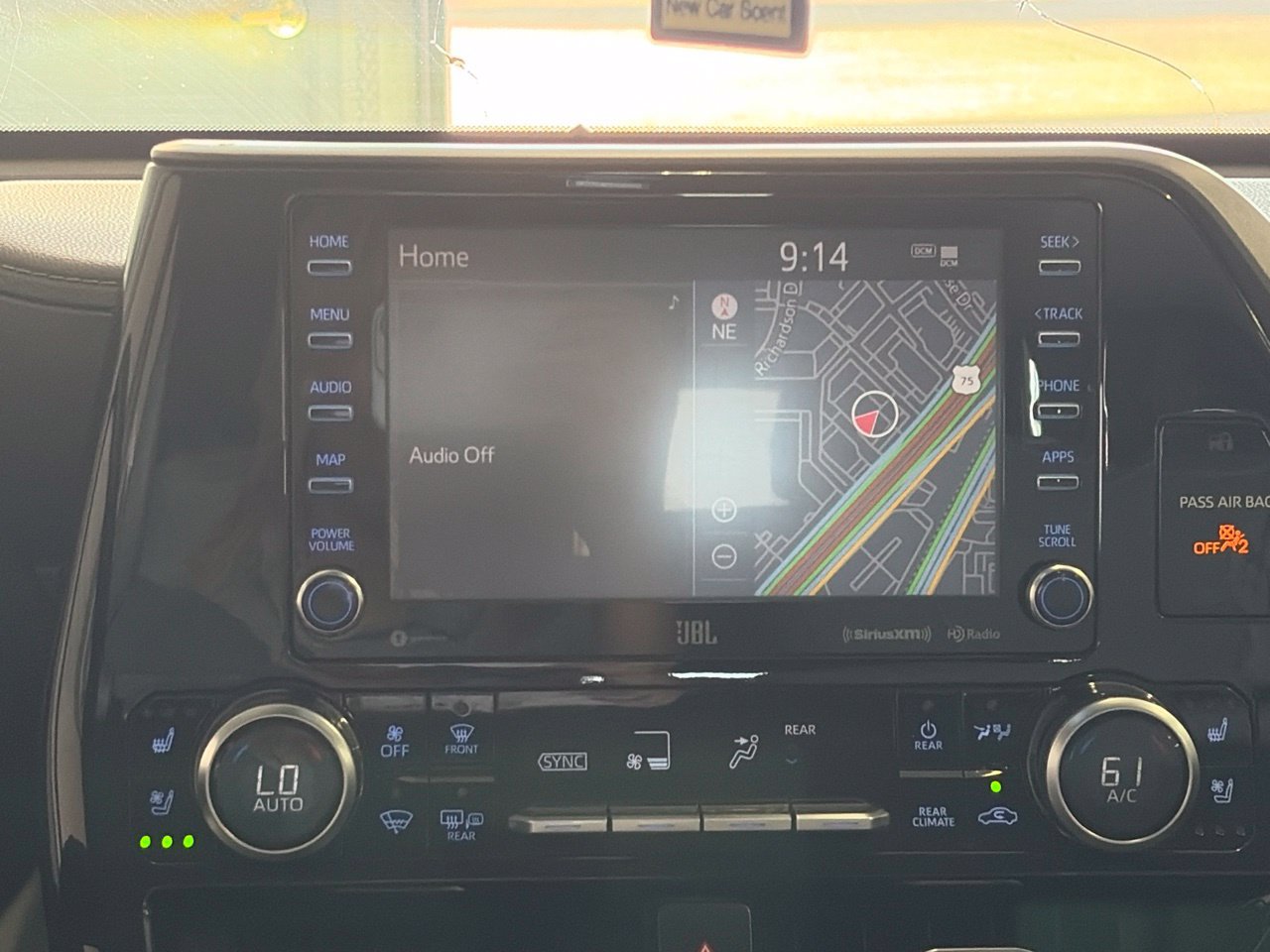 Used 2021 Toyota Highlander Limited FWD image 13
