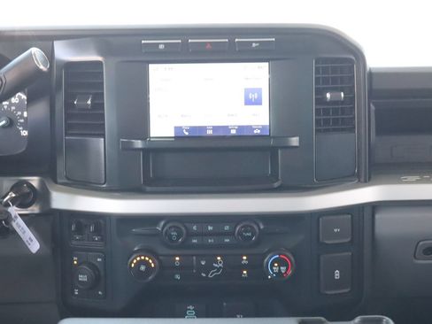 Used 2023 Ford F350 XL AWD/4WD image 31