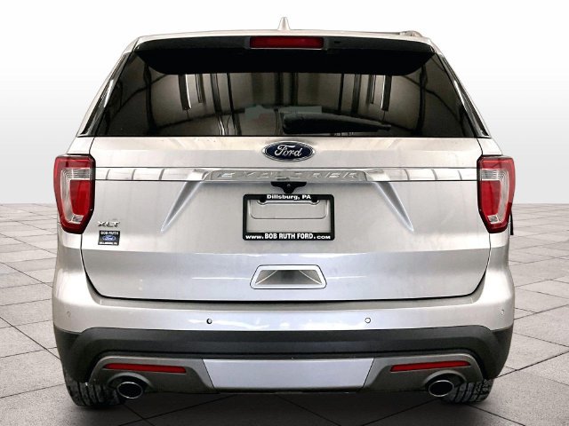 Used 2017 Ford Explorer XLT FWD image 5