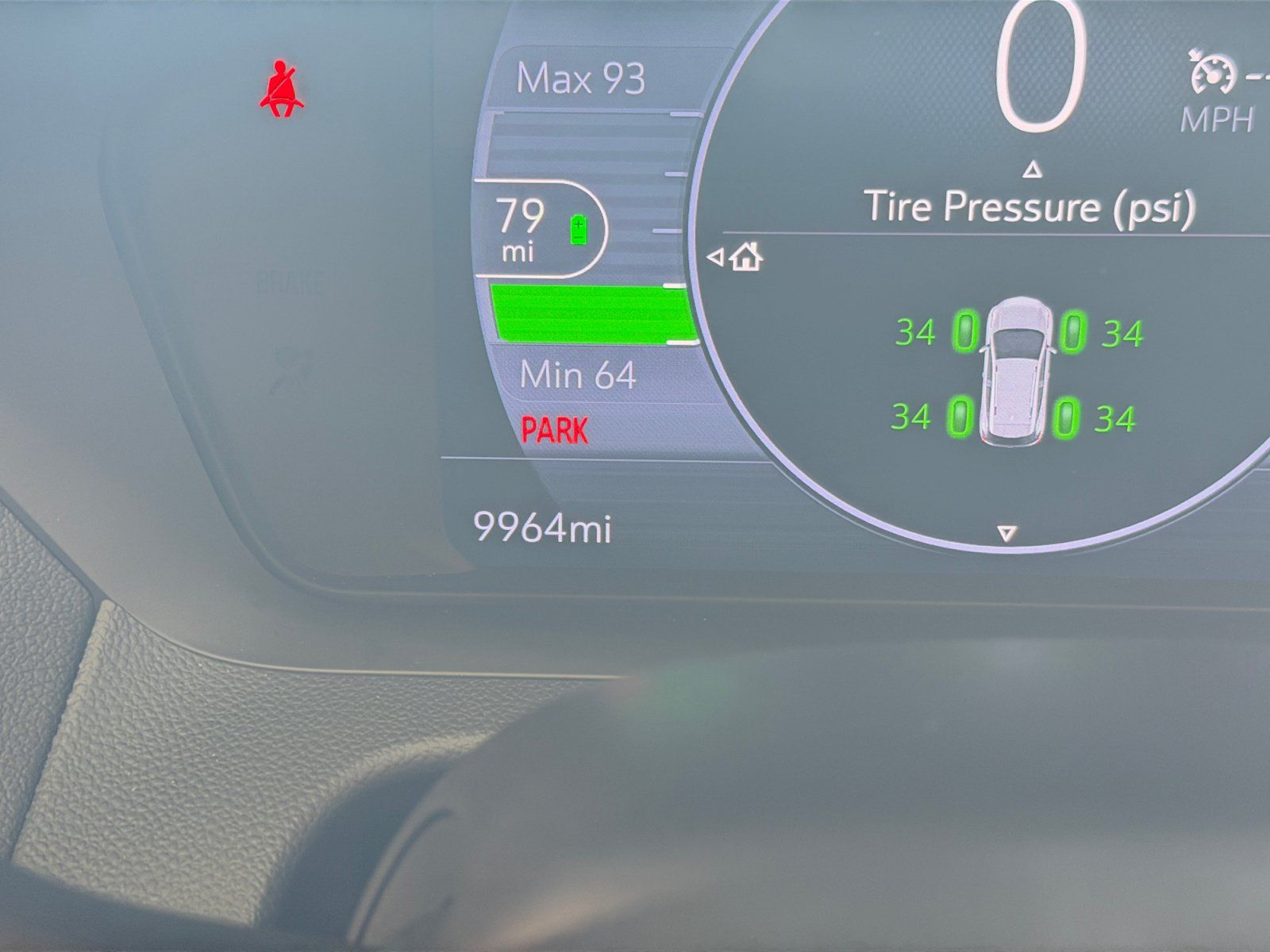 Used 2022 Chevrolet Bolt EUV LT w/ Convenience Package FWD image 11