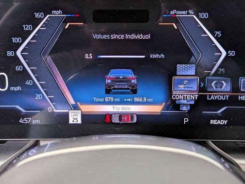 Used 2026 BMW i7 xDrive60 AWD/4WD image 34