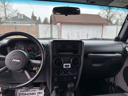 Used 2007 Jeep Wrangler X image 13