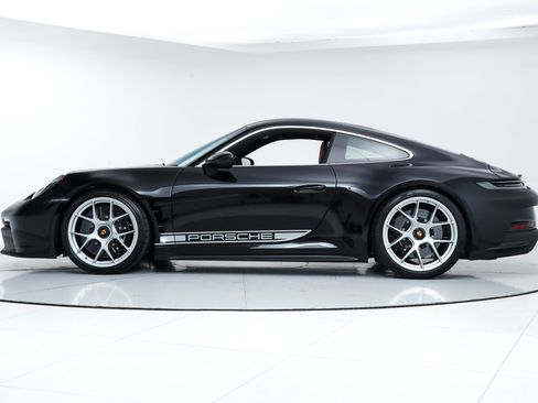 Used 2024 Porsche 911 GT3 RS image 2