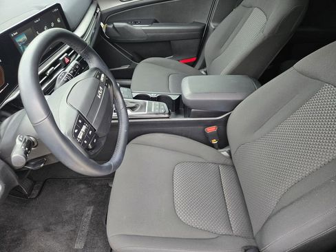 New 2026 Kia Sportage LX w/ LX Convenience Package image 9