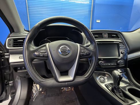 Used 2016 Nissan Maxima 3.5 SV image 14