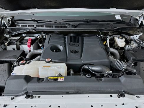 Used 2024 Toyota Tundra SR5 image 31