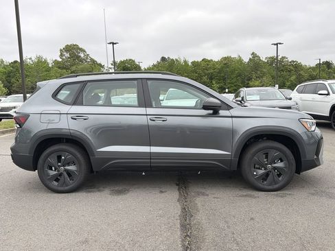 New 2026 Volkswagen Taos S FWD image 6