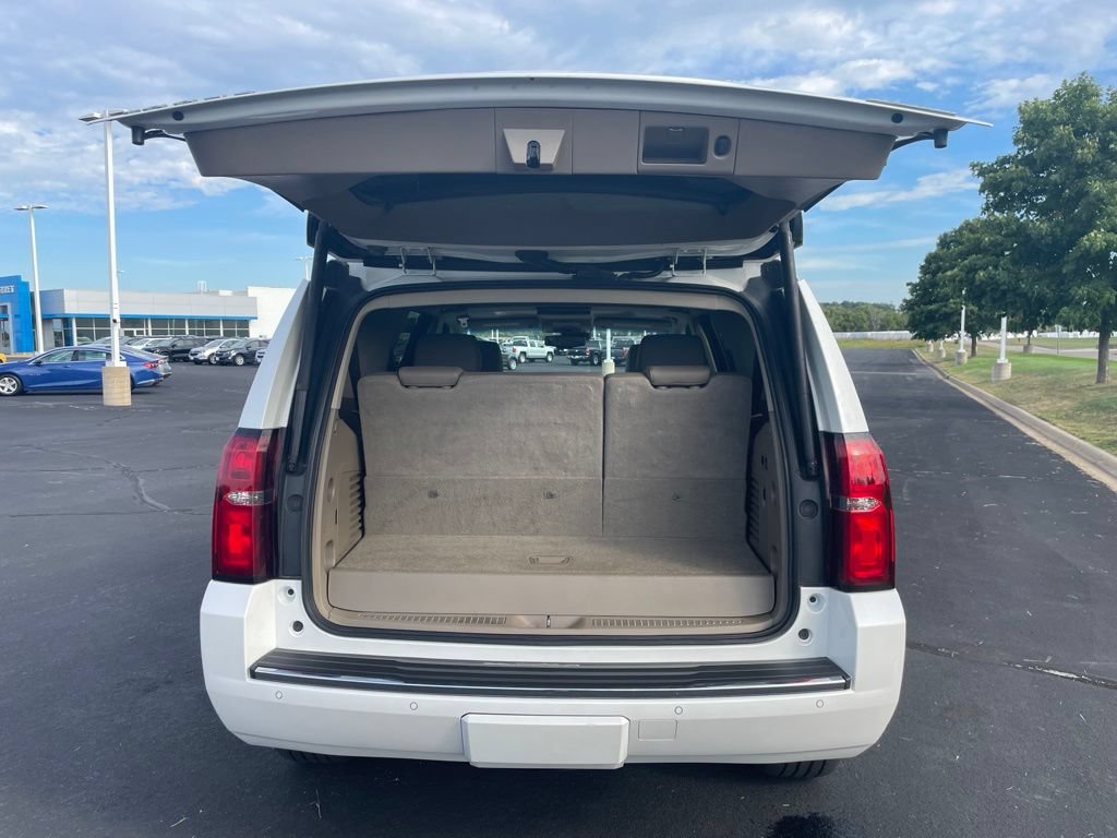 Used 2017 Chevrolet Tahoe Premier AWD/4WD image 24