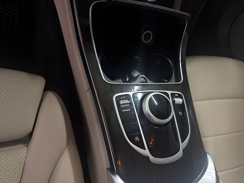 Used 2018 Mercedes-Benz C 300 4MATIC Sedan image 17