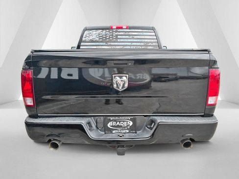 Used 2015 RAM 1500 Express RWD image 6