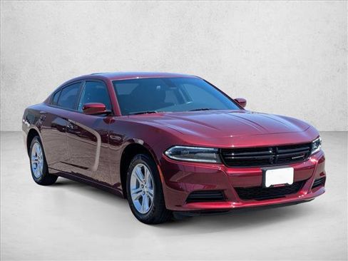 Used 2021 Dodge Charger SXT image 3