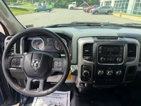Used 2017 RAM 1500 Tradesman AWD/4WD image 21