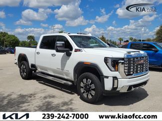 Used 2024 GMC Sierra 3500 Denali w/ Denali Reserve Package AWD/4WD video 1