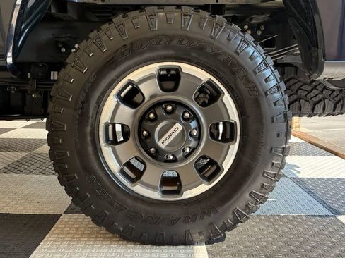 Certified 2023 Ford F350 XLT w/ Tremor Off-Road Package AWD/4WD image 13