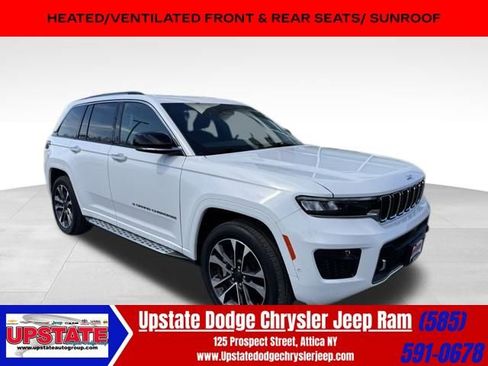Used 2023 Jeep Grand Cherokee Overland w/ Luxury Tech Group IV AWD/4WD image 1