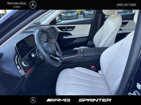 Used 2024 Mercedes-Benz E 350 4MATIC Sedan image 9