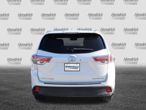 Used 2015 Toyota Highlander Limited Platinum image 8