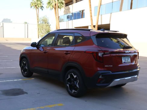 Used 2025 Kia Seltos S FWD image 6