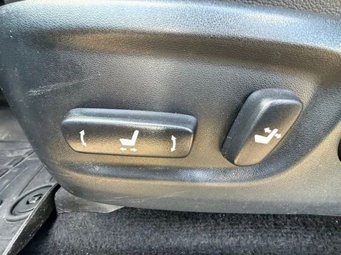 Used 2022 Toyota 4Runner TRD Off-Road Premium image 18