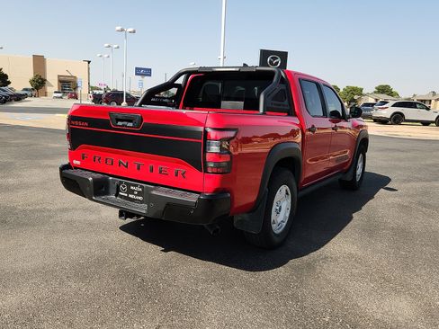 Used 2024 Nissan Frontier SV w/ Hardbody Edition AWD/4WD image 5