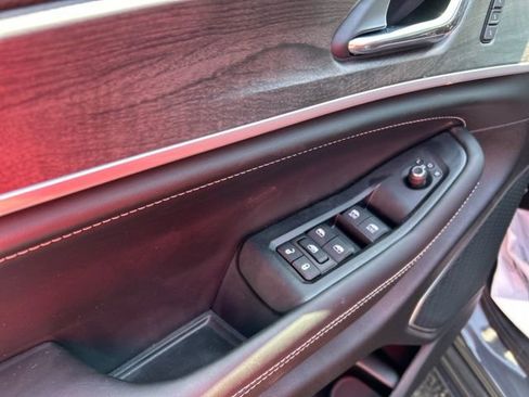 New 2026 Jeep Grand Cherokee Limited AWD/4WD image 28
