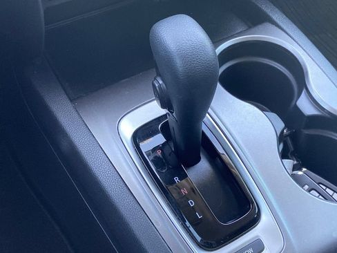 Used 2019 Honda Pilot EX image 9