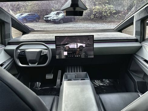 Used 2024 Tesla Cybertruck Cyberbeast image 9