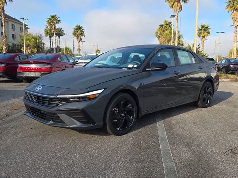 New 2026 Hyundai Elantra Sport FWD image 2