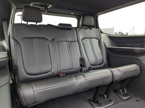 New 2026 Jeep Grand Wagoneer 4WD w/ Premium Group I image 52