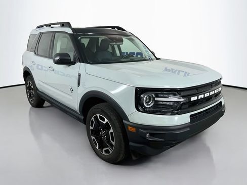 Certified 2023 Ford Bronco Sport Outer Banks w/ Tech Package AWD/4WD image 1