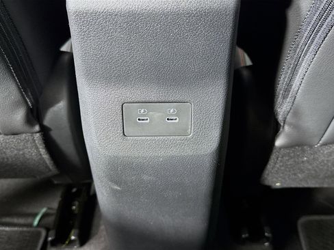New 2026 Nissan Kicks SR FWD image 23