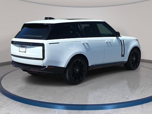 Certified 2023 Land Rover Range Rover SE AWD/4WD image 5