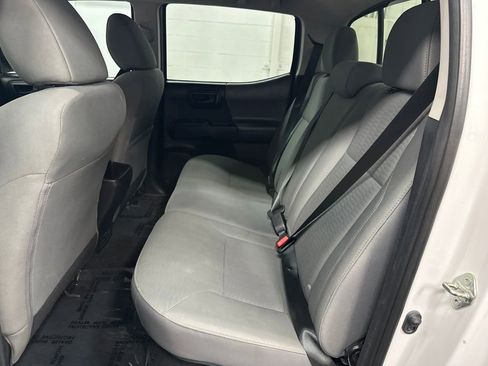 Used 2018 Toyota Tacoma SR w/ SR Convenience Package AWD/4WD image 22