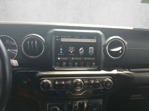 Used 2023 Jeep Wrangler Unlimited Sahara w/ Cold Weather Group AWD/4WD image 13